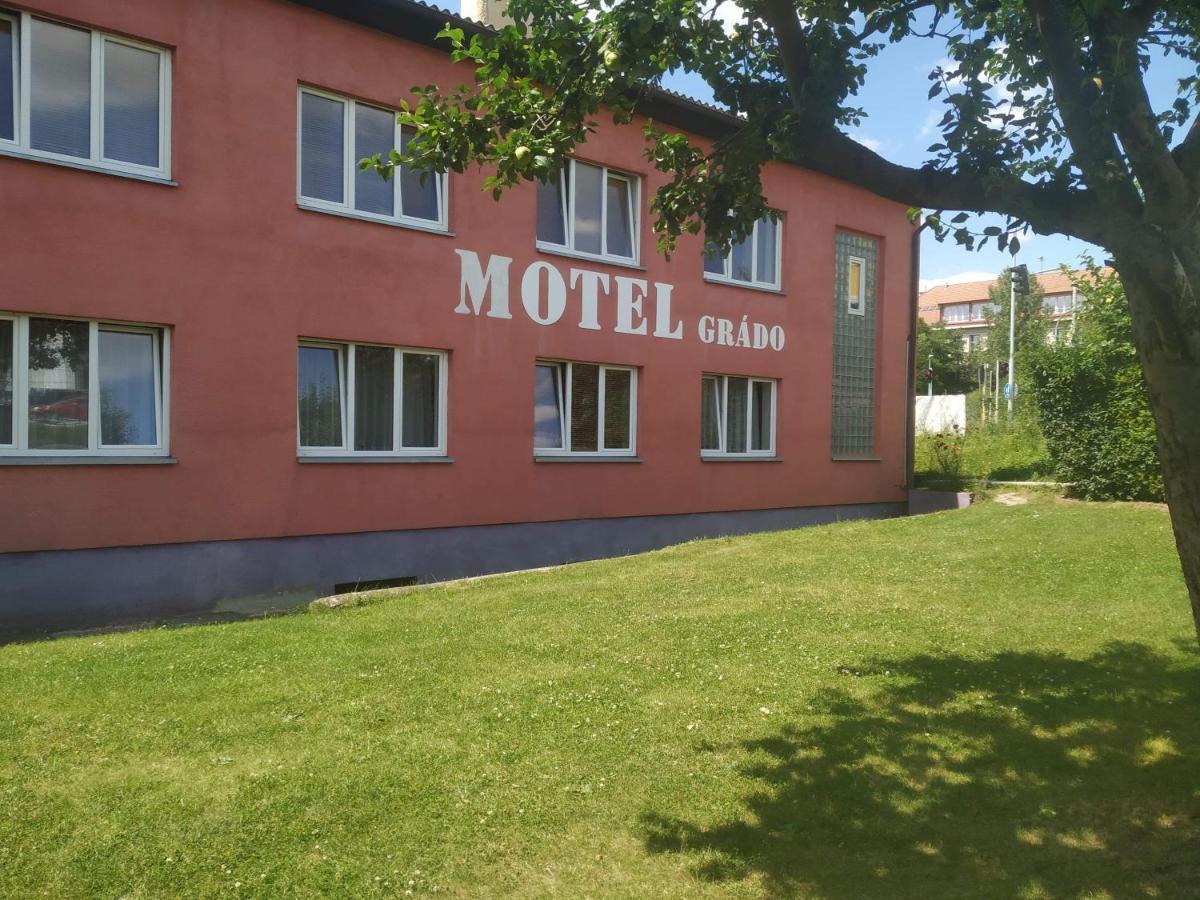Motel Grado Praga Zewnętrze zdjęcie