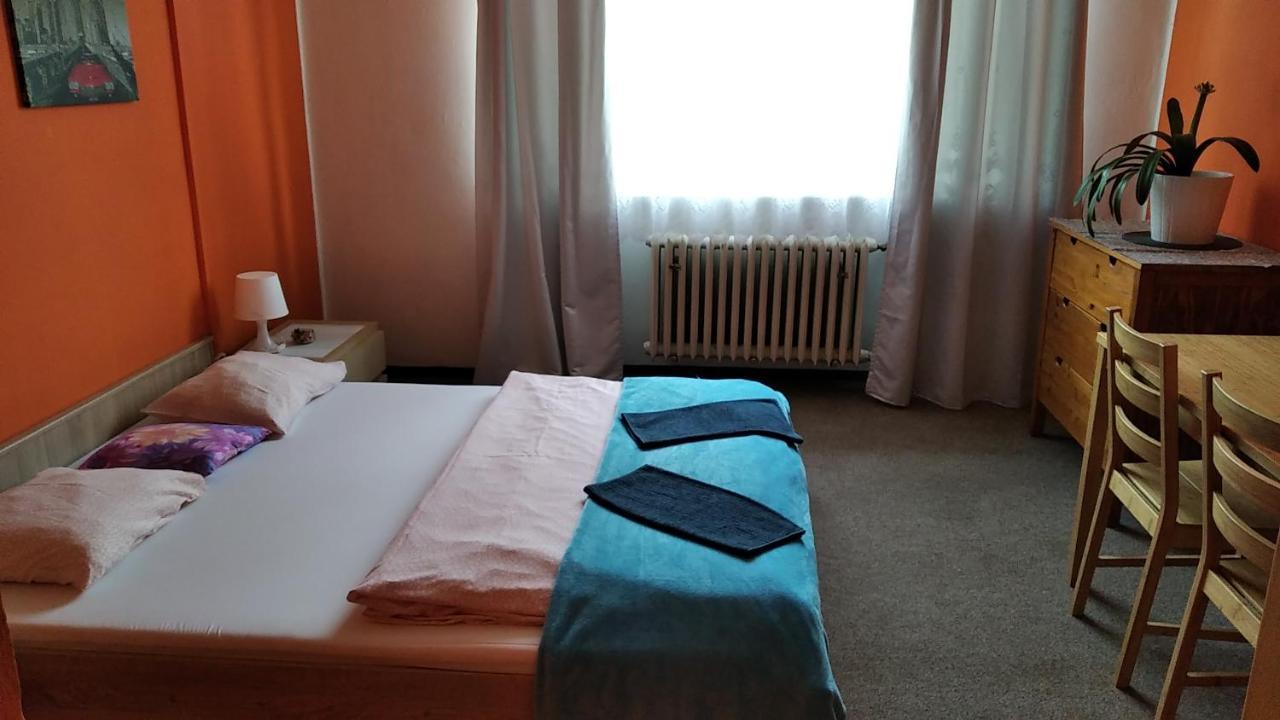 Motel Grado Praga Zewnętrze zdjęcie
