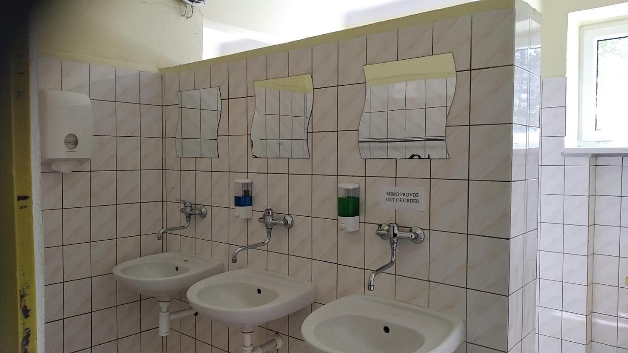 Motel Grado Praga Zewnętrze zdjęcie
